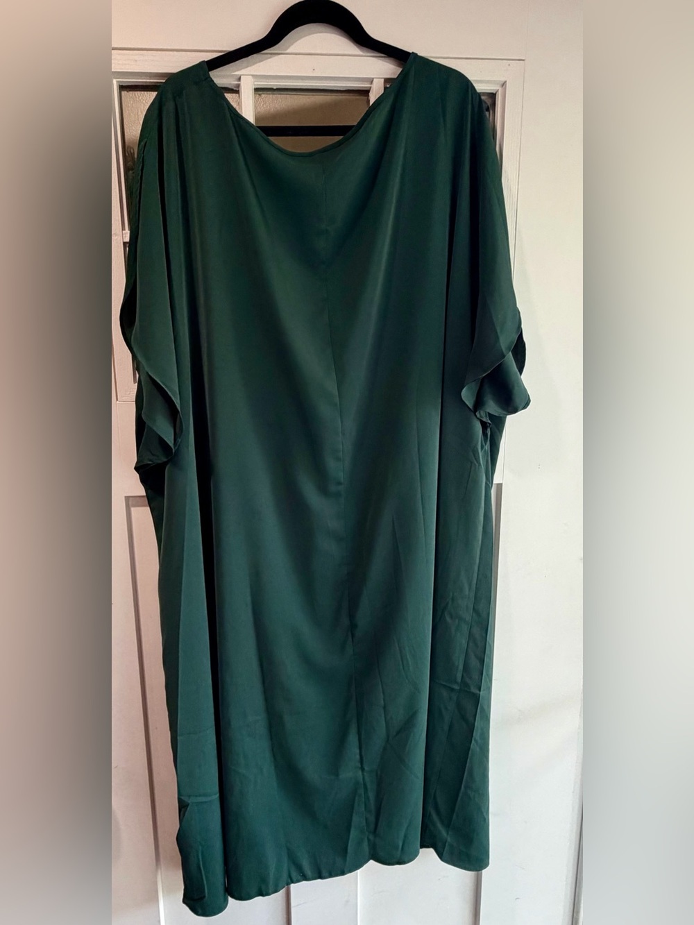 BloomChic Deep Green Sheath Dress